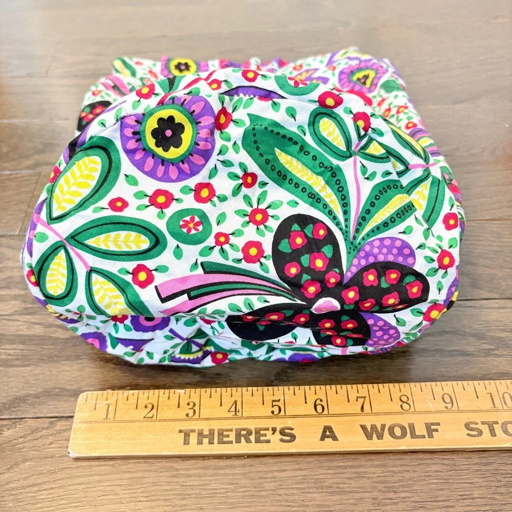 Vera Bradley Drawstring Bag Cotton Lined Pouch Travel Retired Print Viva La Vera